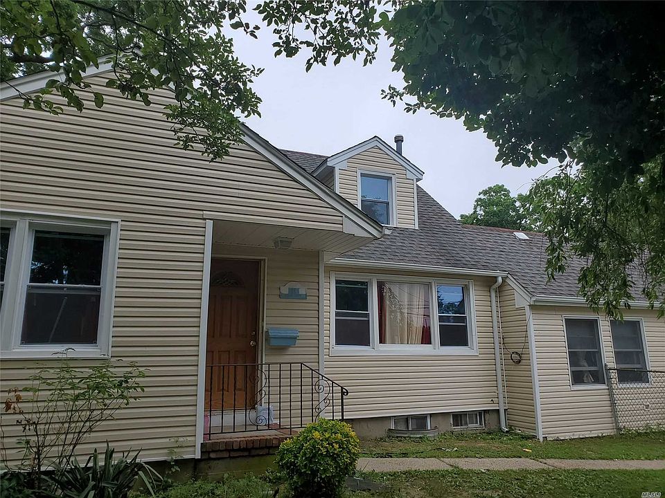 2nd image of 18 Hobart St