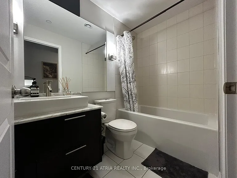 8 Mercer St #215 — Photo 29