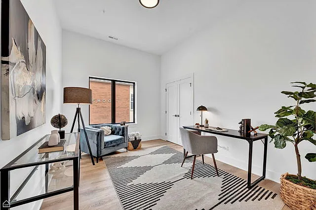 1606 W Hastings St #301 — Photo 14