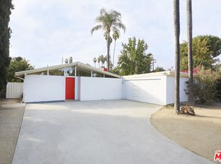 6507 Jumilla Ave, Woodland Hills, CA 91367