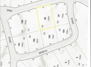 98 Goldmine Rd, Ashburnham, MA 01430