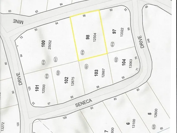 98 Goldmine Rd, Ashburnham, MA 01430