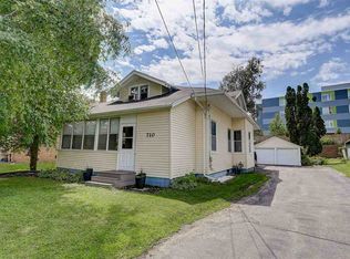 710 Pinecrest Dr, Madison, WI 53714