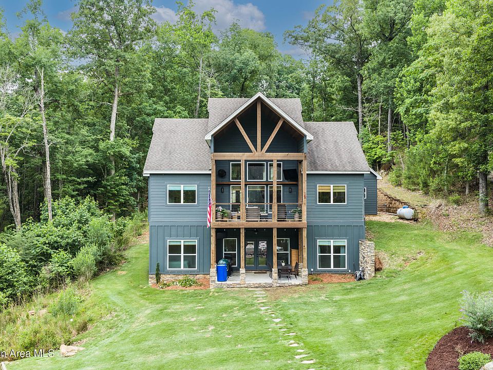 1st image of 88 Lighthouse Ct