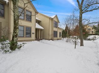 430 Birch Ct, Tannersville, PA 18372