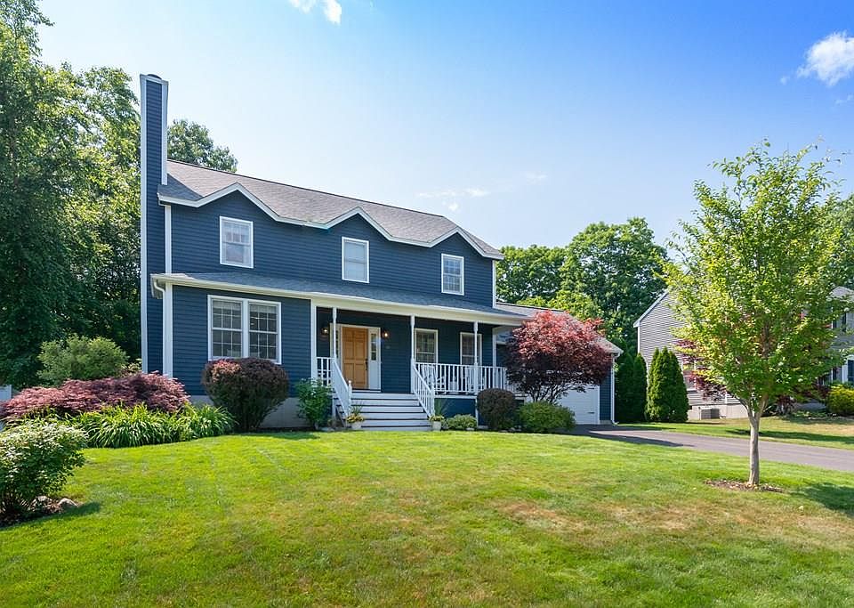 1st image of 10 Lavalley Ln