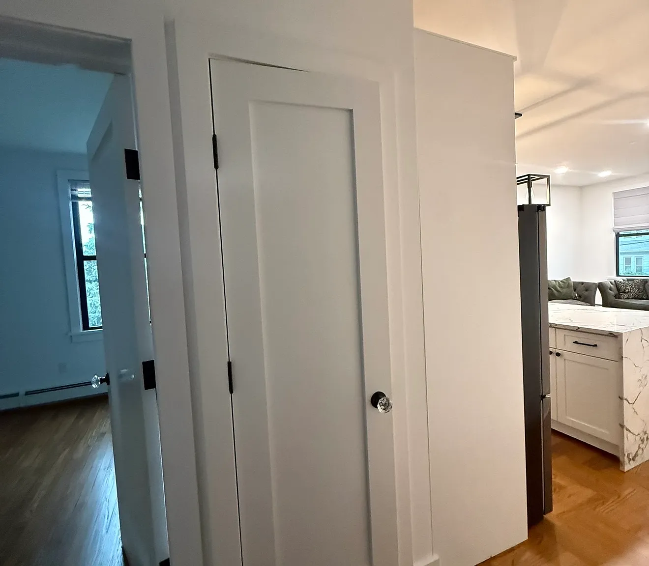 40 Sterling Ave — Photo 2