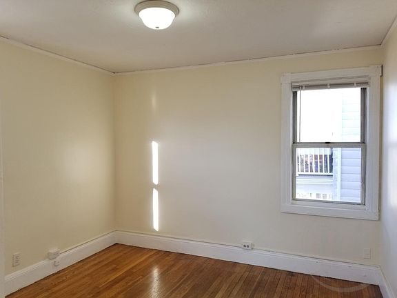 4th image of 16 Arlington St #2F