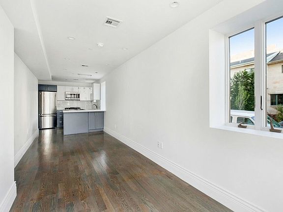 4th image of 225 Avenue M APT 1