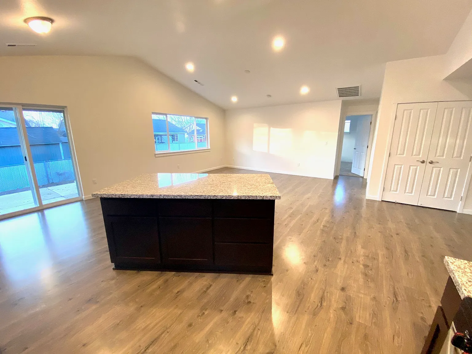 120, ID # 7867 Cadence Lane - 1 — Photo 2
