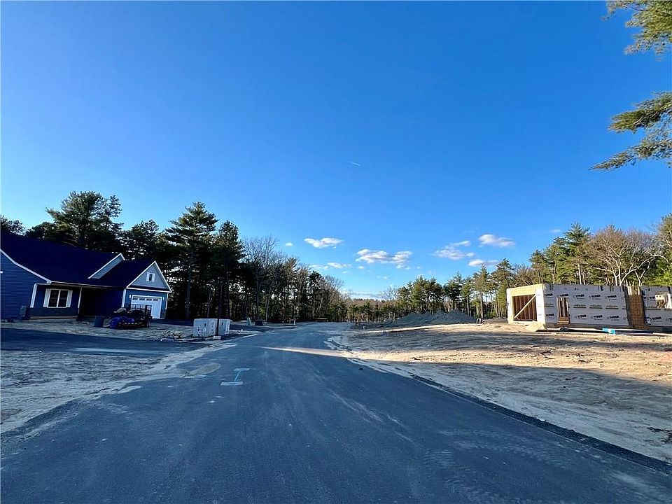 1 Cassidy Trl Coventry RI Zillow