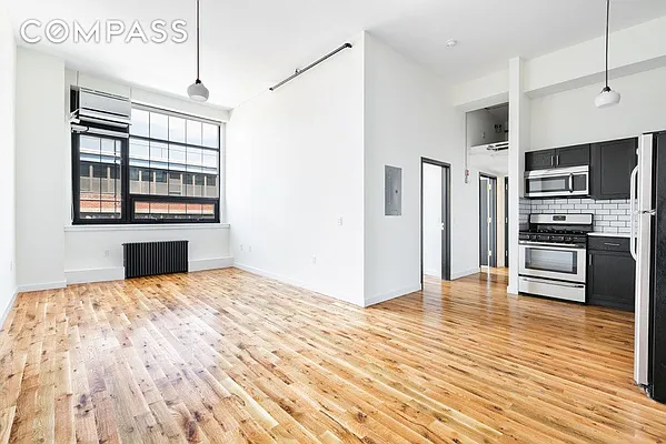 Rented by Compass | media 40