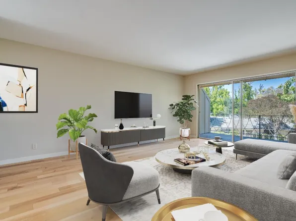 21 Willow Rd APT 37, Menlo Park, CA 94025
