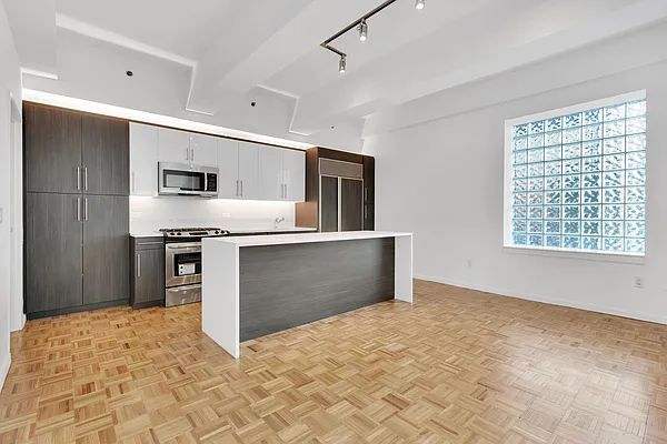 Rented by Cooper & Cooper Real Estate | media 17