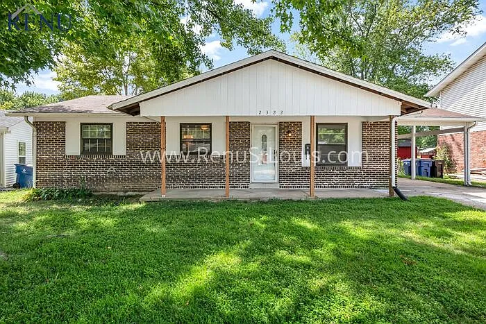 2322 Battlefield Dr photo 1