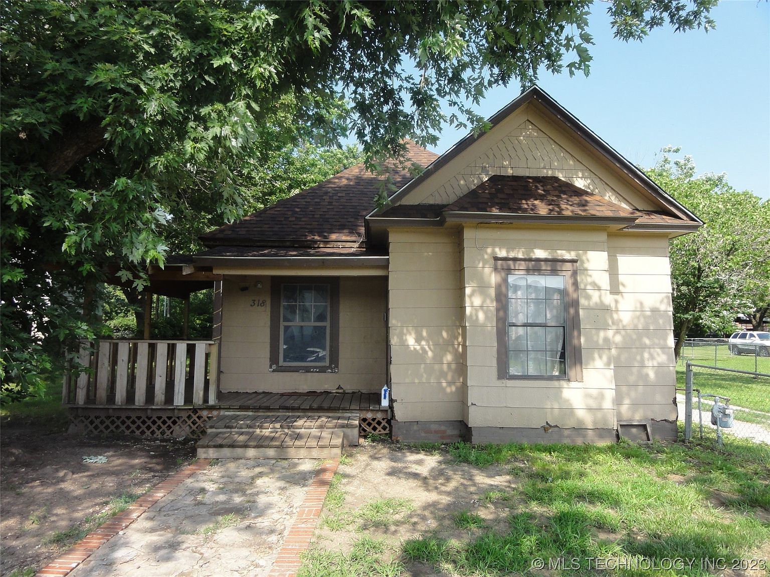 318 S Pecan St, Nowata, OK 74048 MLS 2321158 Zillow