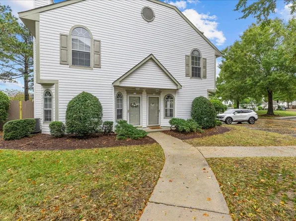 1728 Cottenham Ln, Virginia Beach, VA 23454