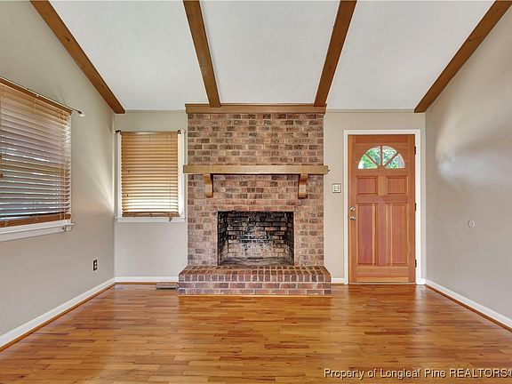 5th image of 1217 E 8th St