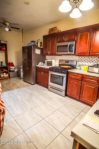 4th image of 59 Walter Street