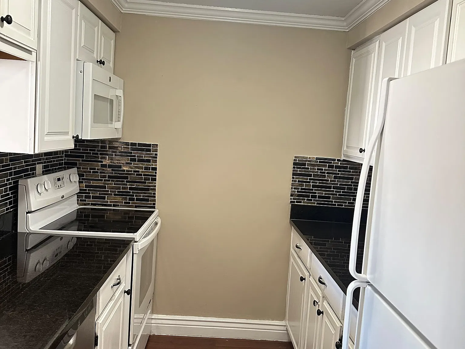 2 bed, 1166 sqft, $2,500 — Photo 4