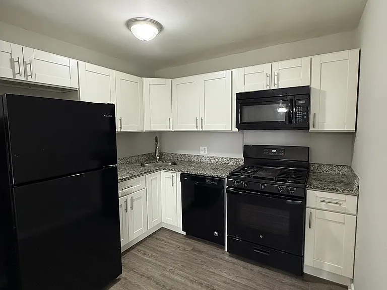 217 Francis Cadden Pkwy #202-1 — Photo 7
