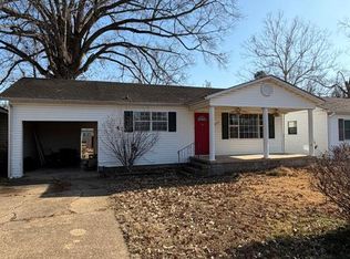 2002 Kentucky Ave, Poplar Bluff, MO 63901