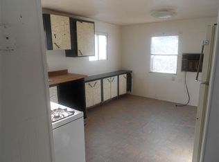 104 Oakes Ave, Mandan, ND 58554