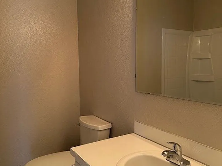 8601 Molanary Dr #11 — Photo 7
