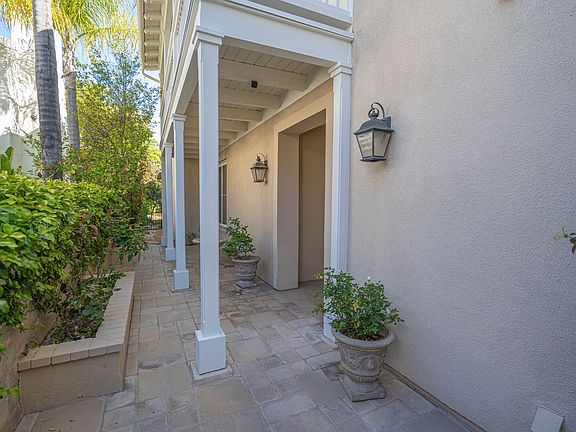 2nd image of 24903 Ironwood Dr
