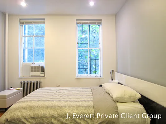 Rented by James Everett Lewis, LREB | media 1