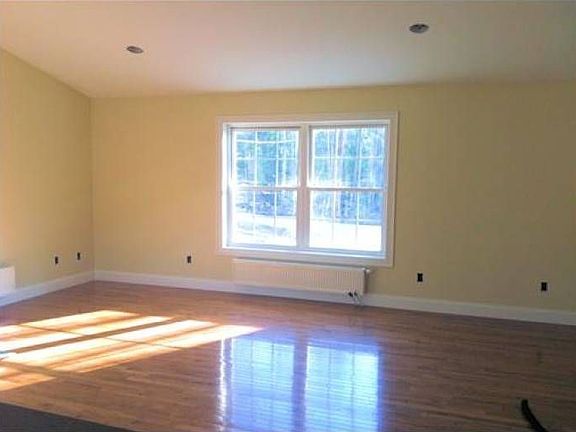 Relax in large livingroom