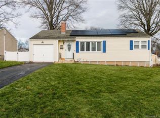 108 Harding St, Wethersfield, CT 06109