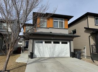 405 S Moonlight Way W, Lethbridge, AB T1J5M8