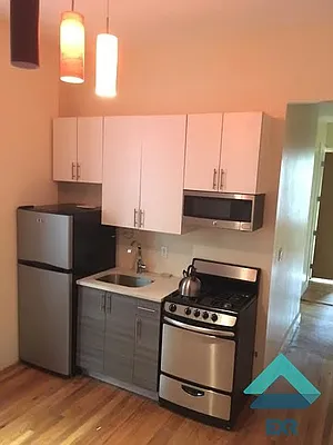 Rented by EXR | media 6