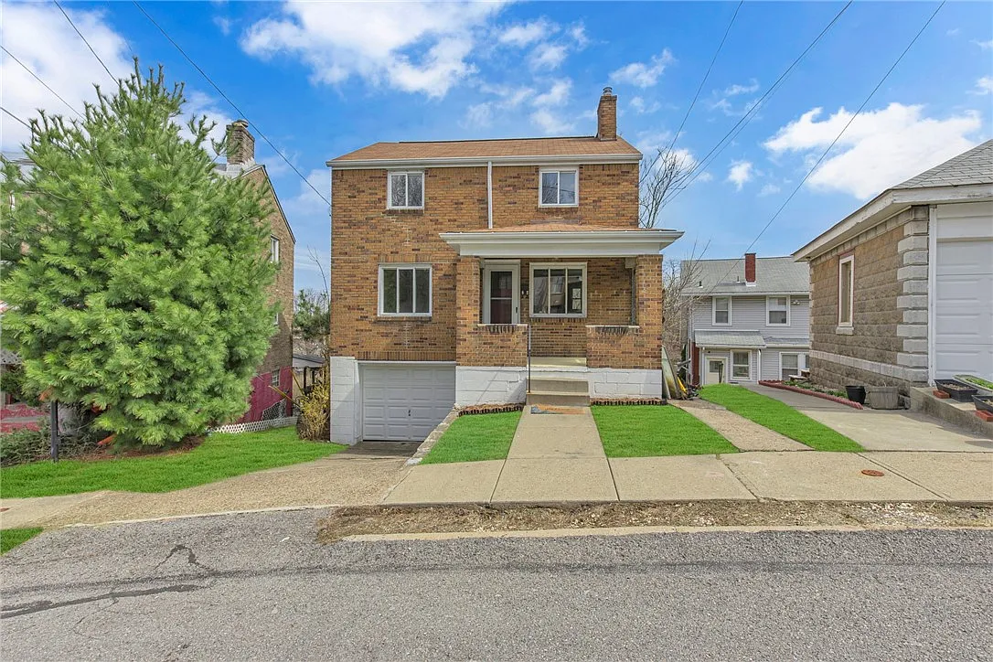82 Mount Vernon Ave photo 1