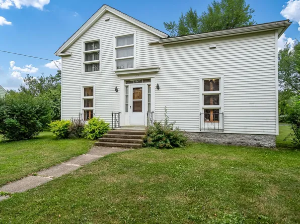 203 E Main St, Durand, IL 61024