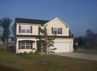 100 Autumn Glen Ln, Holly Springs, NC 27540