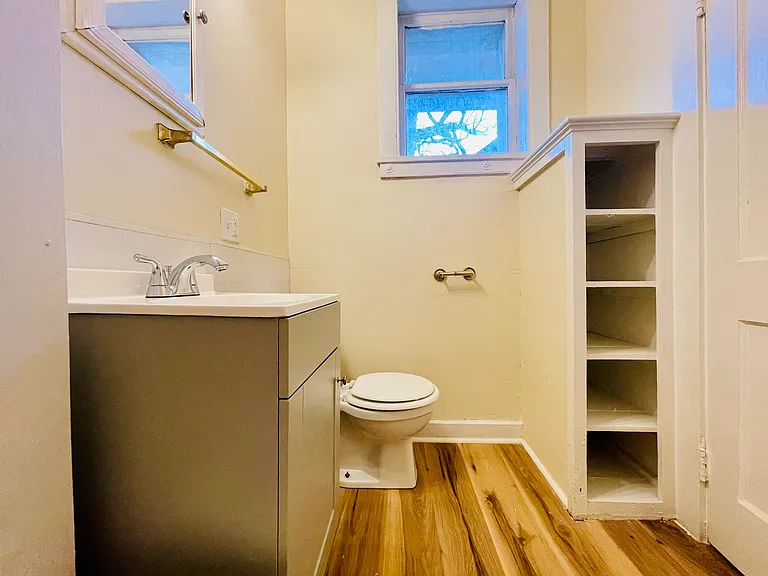 567 Saint Paul St #4 — Photo 24