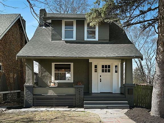 3rd image of 4032 Holmes St