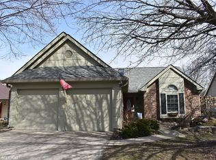 7858 Bosinney Cir, Indianapolis, IN 46256