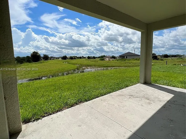 1088 Saturn Ct — Photo 22