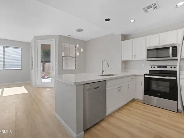 1886 E DON CARLOS Avenue #113, Tempe, AZ 85281