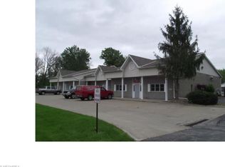 8087 Leavitt Rd, Amherst, OH 44001