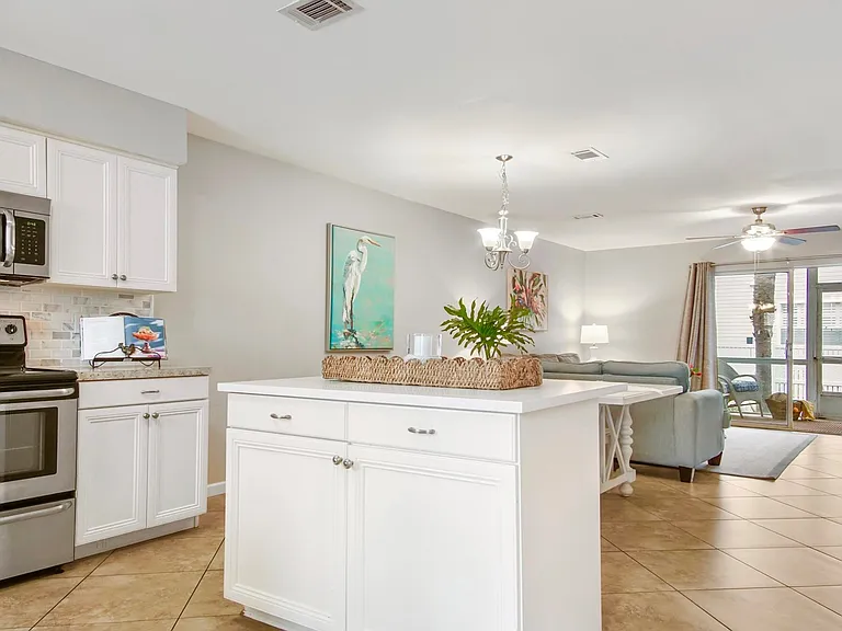 340 Scenic Gulf Dr #25 — Photo 2