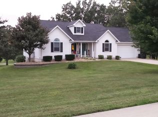 30 Village At 4, Cuba, MO 65453