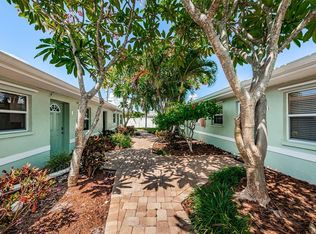 9040 Blind Pass Rd #B5, Saint Pete Beach, FL 33706