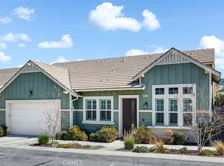 25110 Citron Ln, Santa Clarita, CA