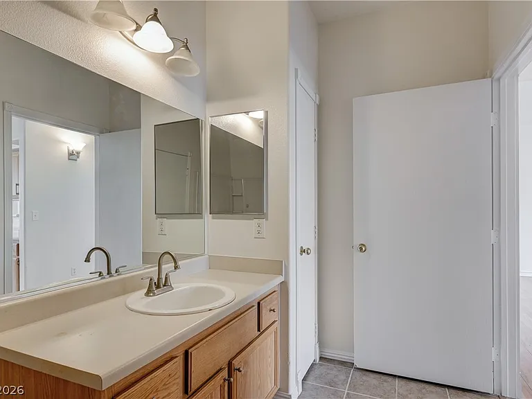 9050 W Warm Springs Rd #1113 — Photo 17