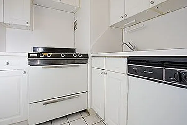 Rented by GoodRock Realty | media 10