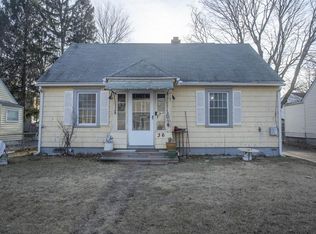 36 Eddy St, Springfield, MA 01104